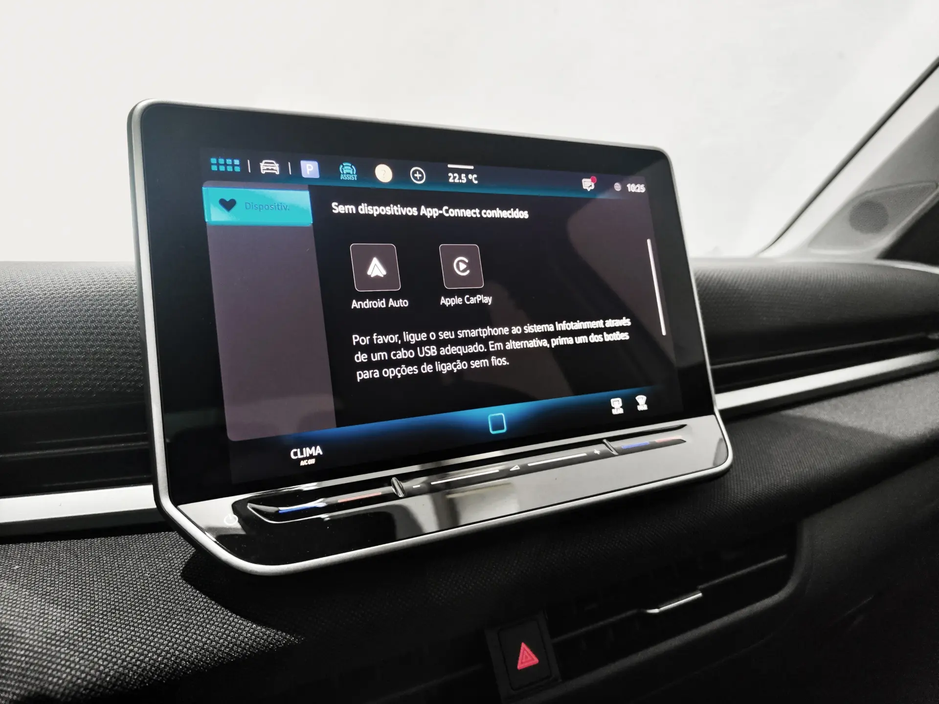 Volkswagen T-Roc 1.5 eTSI Trend DSG 18