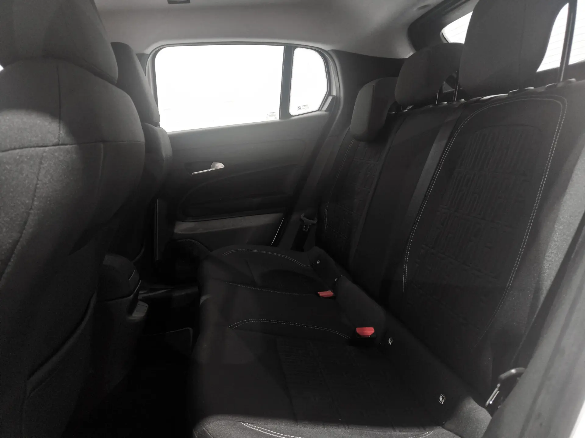 Fiat 600e 54 kWh (RED) 6