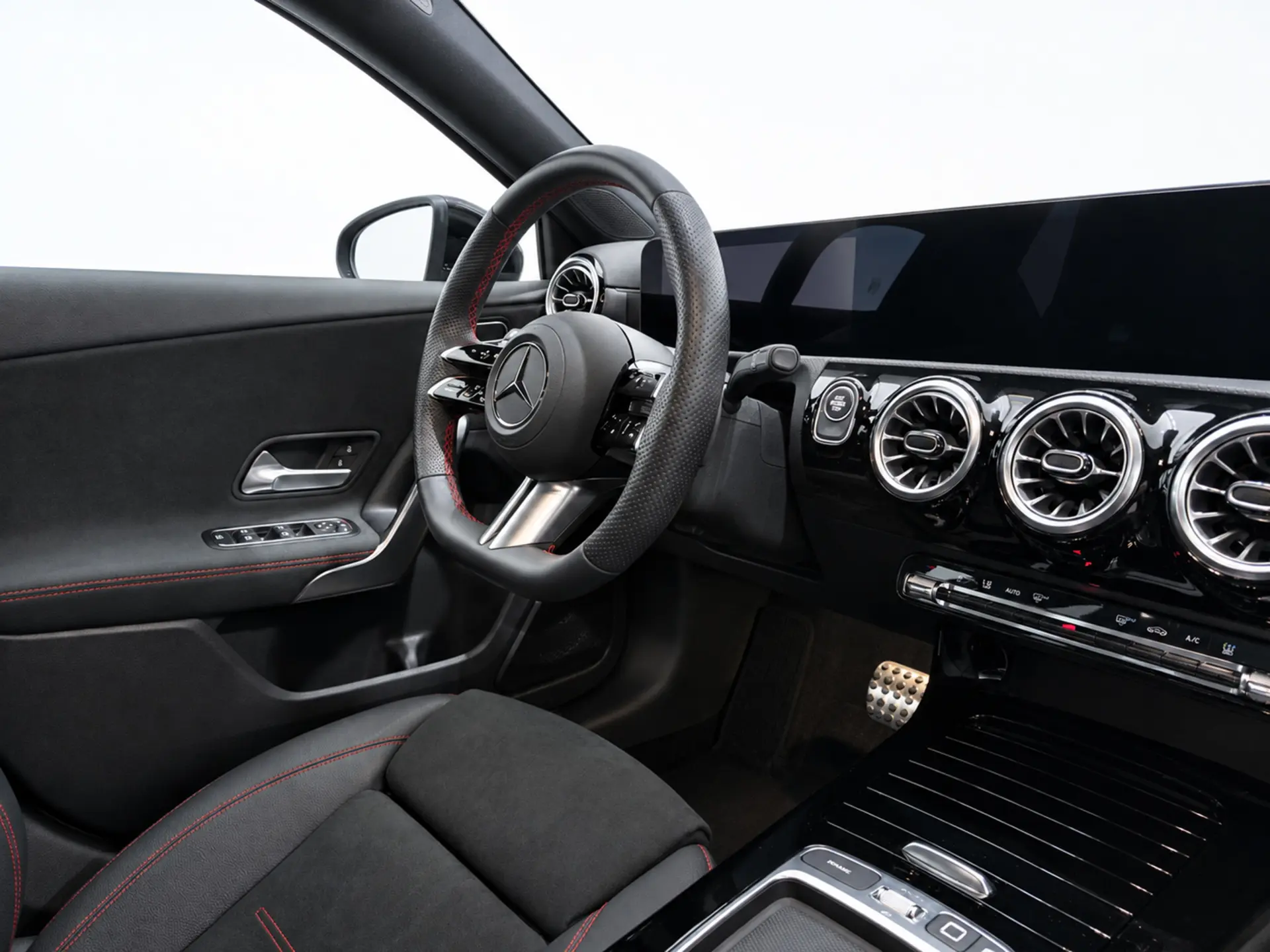 Mercedes-Benz A 250 e 4