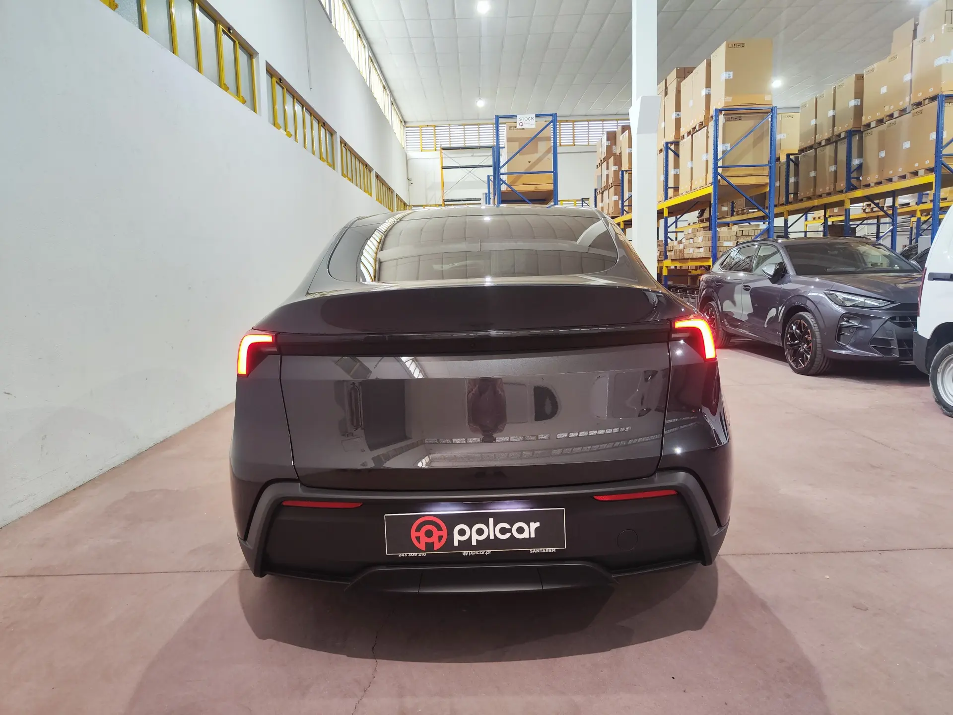 Tesla Model Y Tração Traseira 24