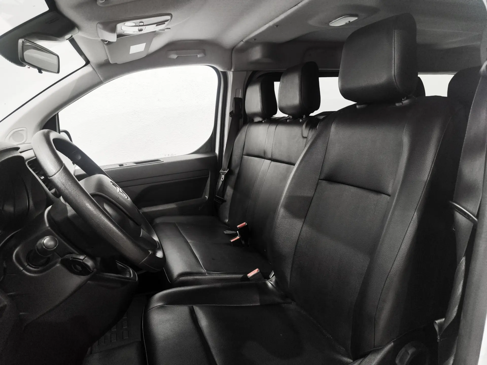 Opel Vivaro 1.5 CDTi L3H1 Essentia Inc 7