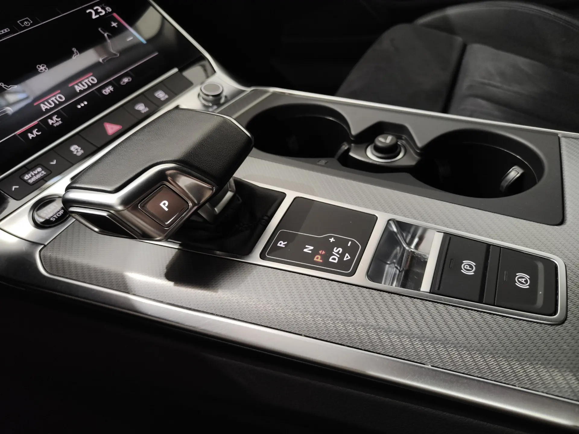 Audi A6 Avant 40 TDI Sport S tronic 19