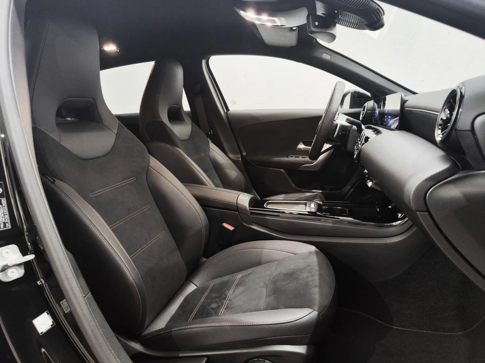 Mercedes-Benz A 180 d AMG 22