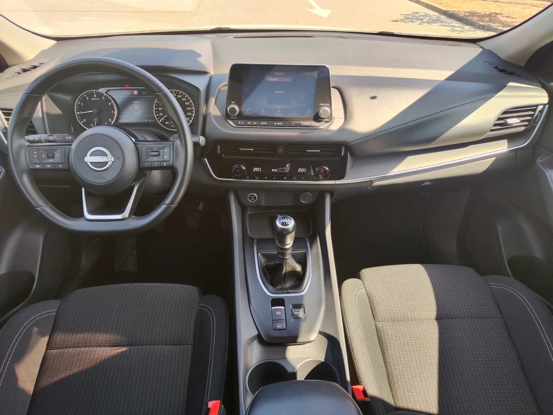 Nissan Qashqai 1.3 DIG-T Acenta 11