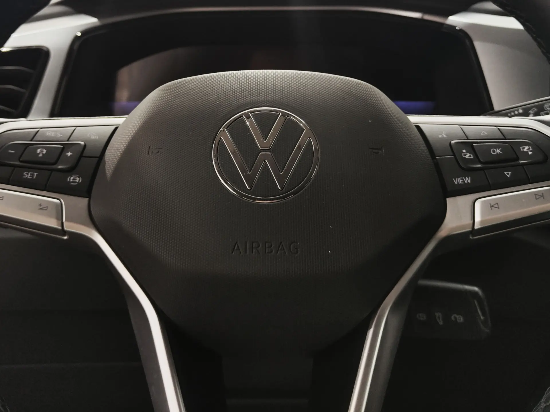 Volkswagen T-Roc 1.0 TSI 12