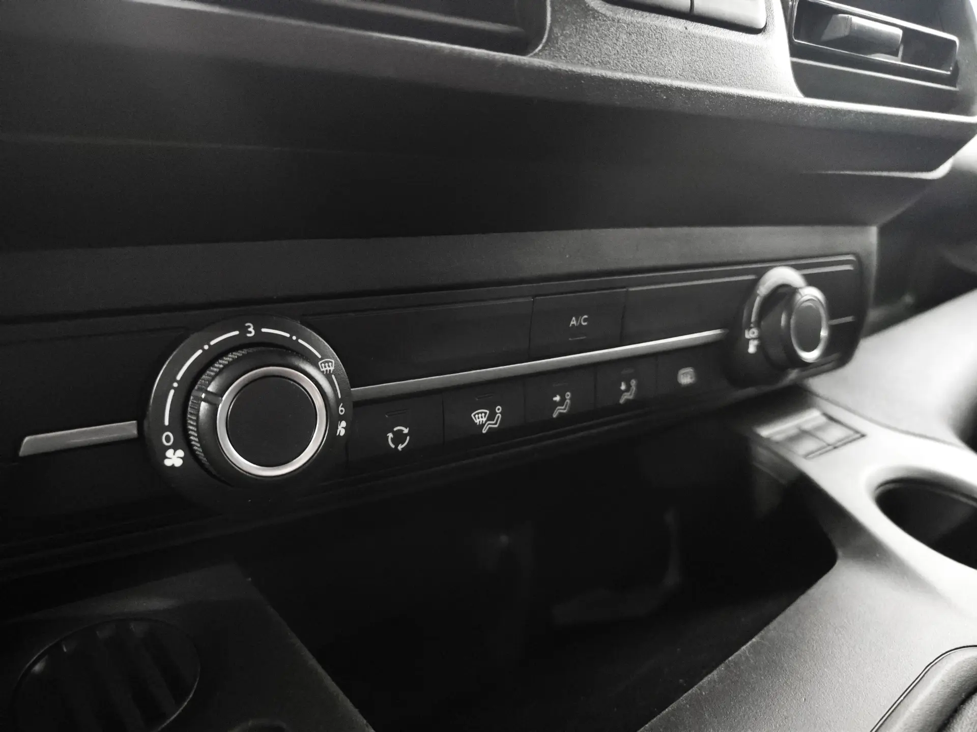 Fiat Doblo 1.5 BlueHDi Maxi 11