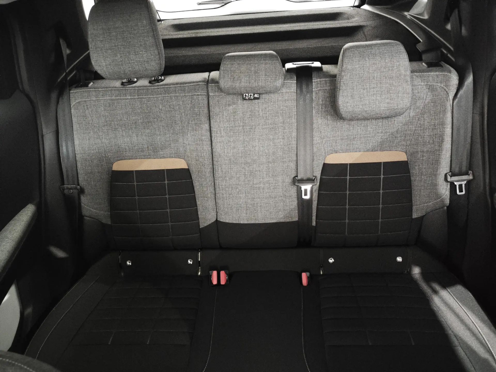 Citroen C3 Aircross 1.2 PureTech Plus 14