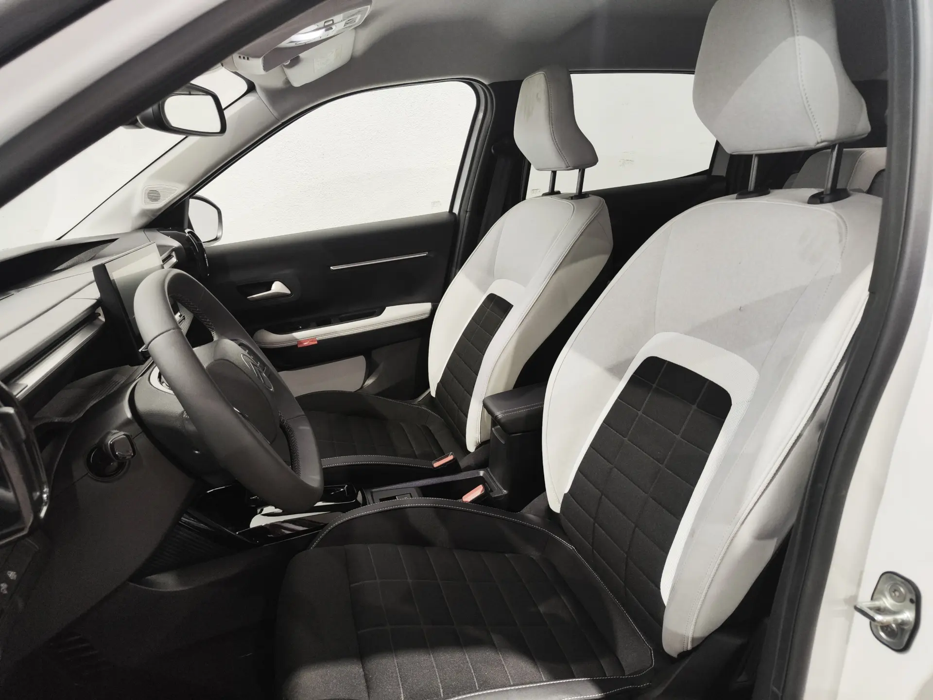 Citroen e-C3 44 kWh Autonomia Conforto Max 13