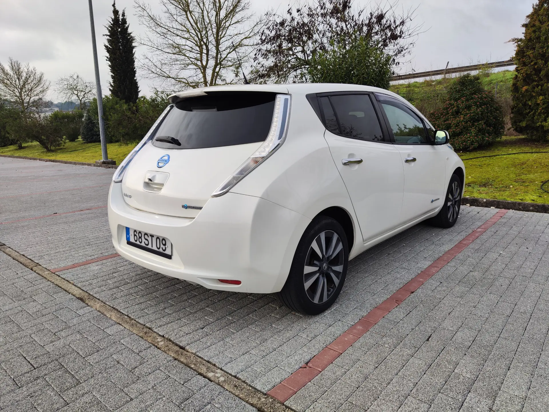 Nissan Leaf Acenta 30 kWh 9