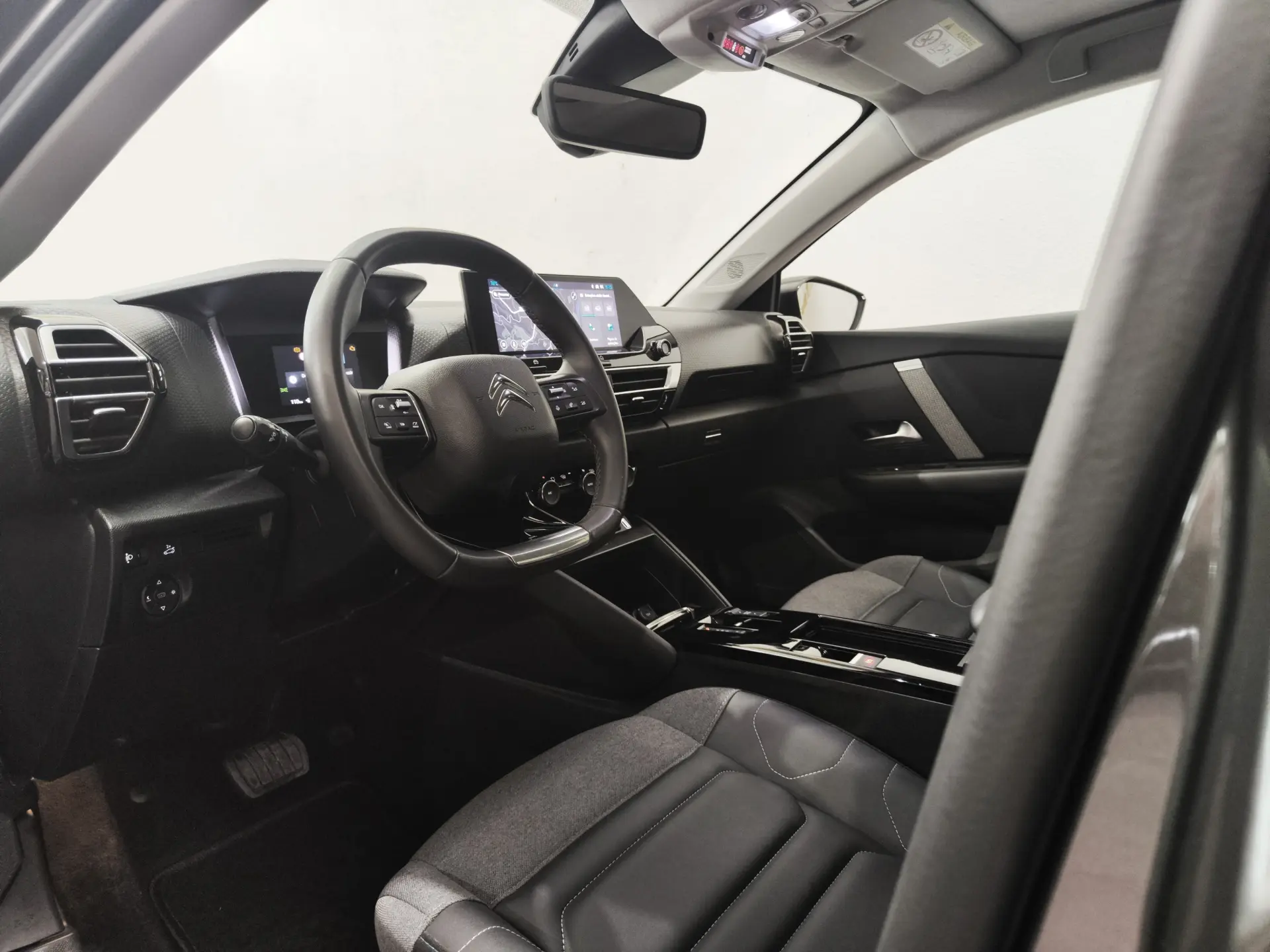 Citroen C4 X 1.2 PureTech Max EAT8 6