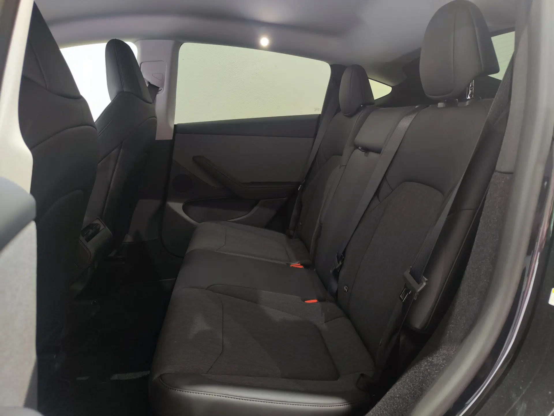Tesla Model Y Tração Traseira 7