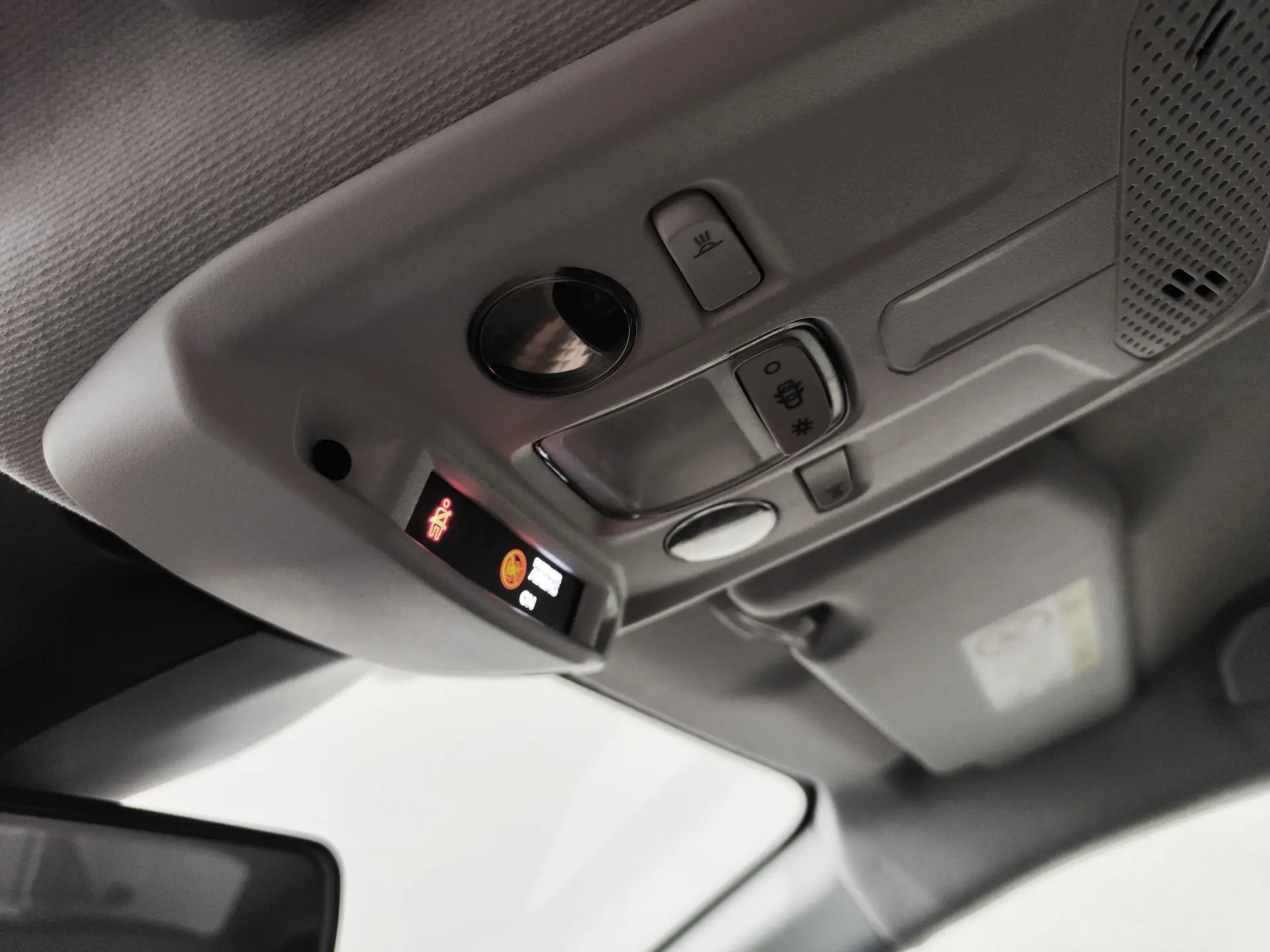 Peugeot 208 1.2 PureTech Active Pack 23