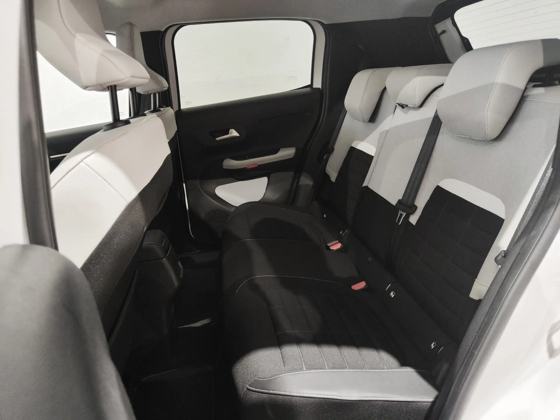 Citroen e-C3 44 kWh Autonomia Conforto Max 6