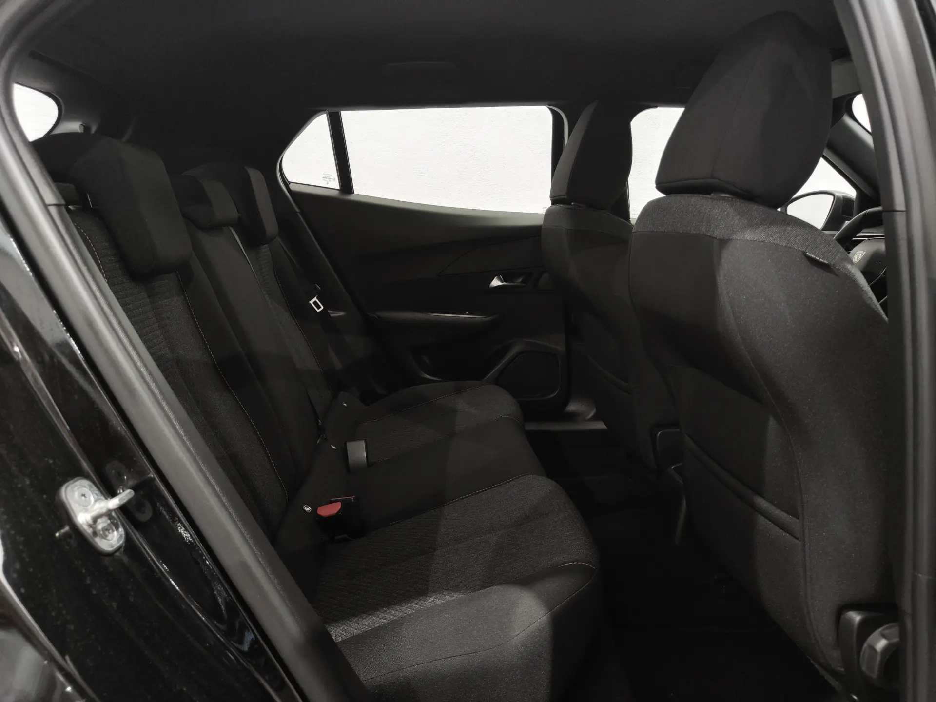 Peugeot 2008 1.2 PureTech Style 26
