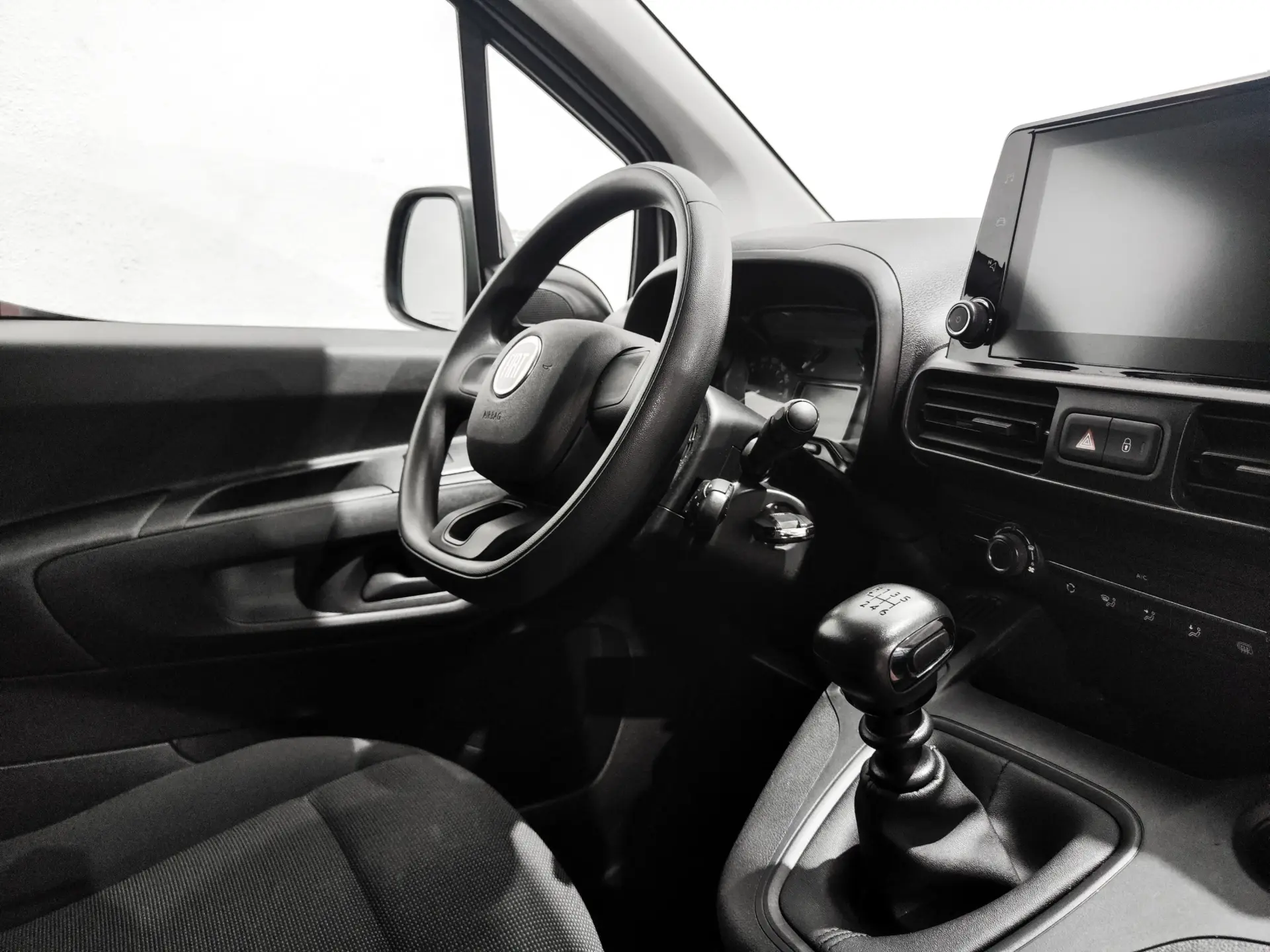 Fiat Doblo 1.5 BlueHDi Maxi 23
