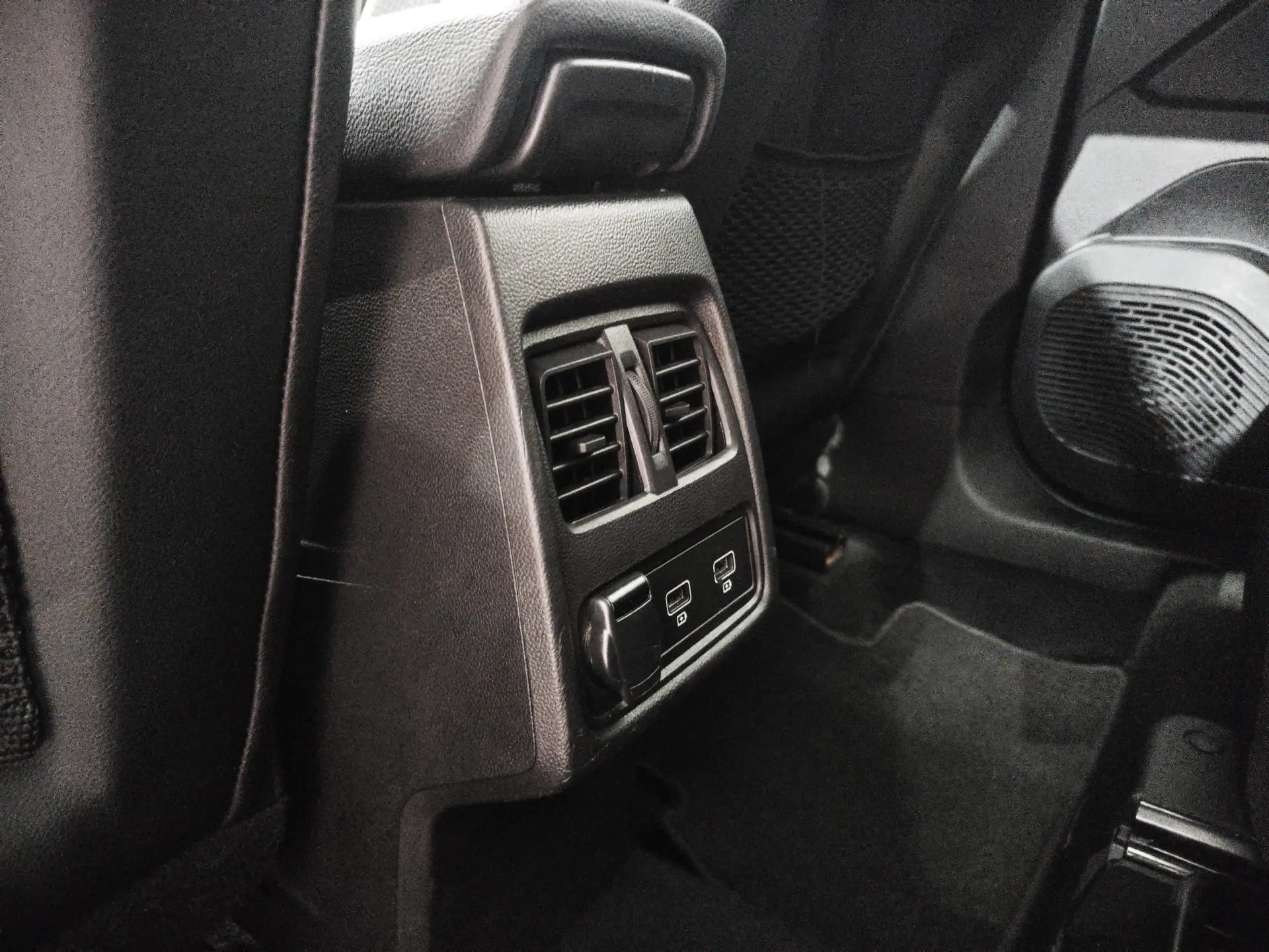 Renault Captur 1.0 TCe Techno 8
