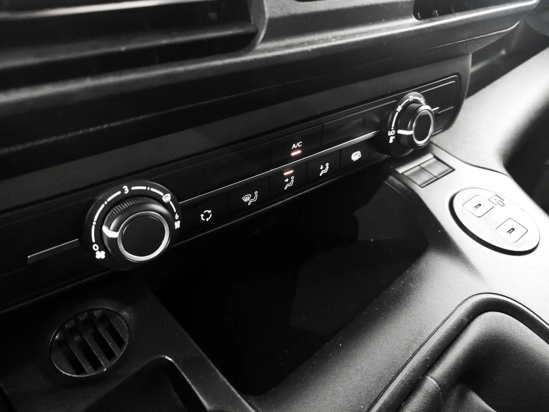 Peugeot Partner VAN M 1.5 HDI 100CV 11