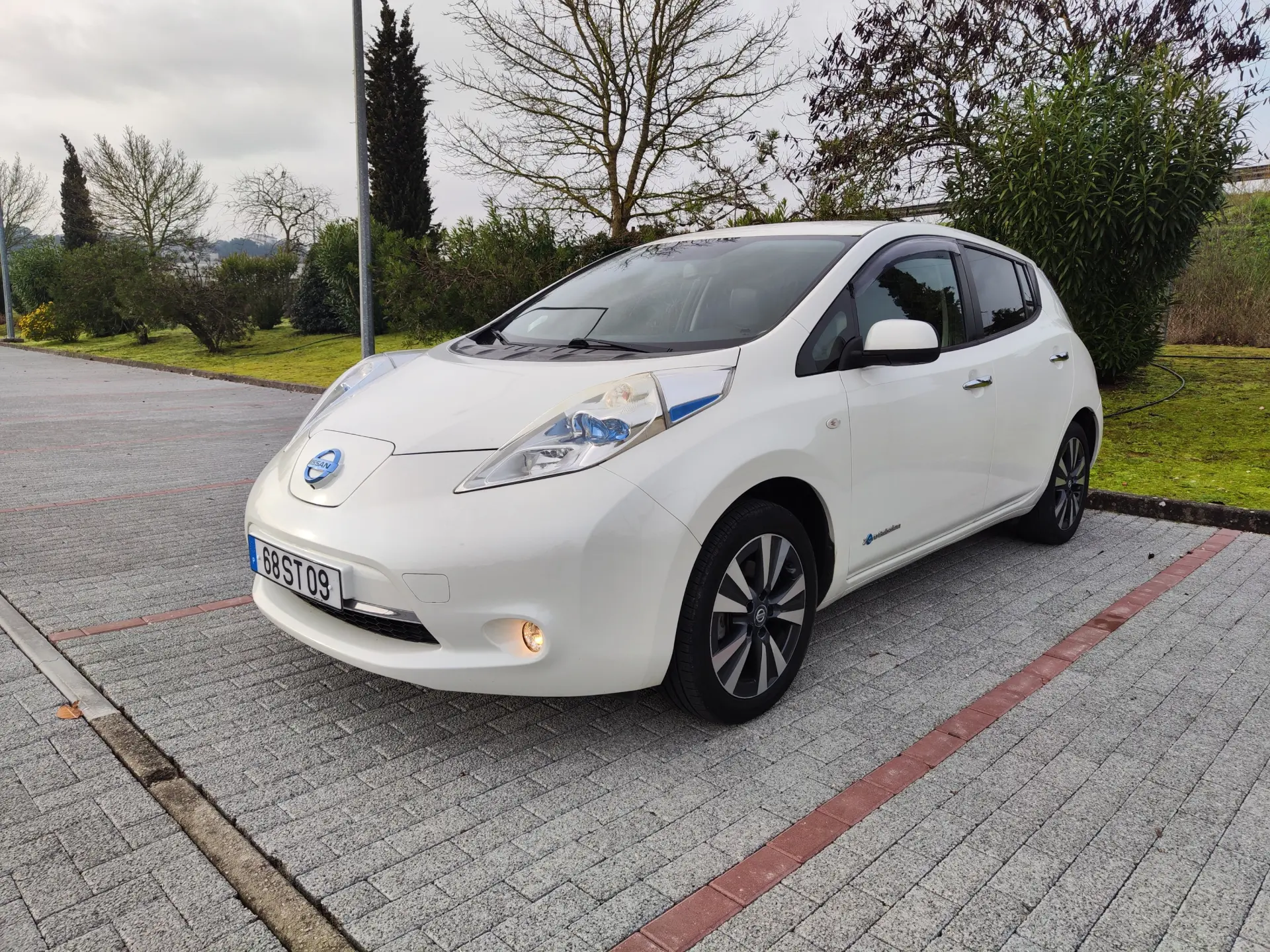 Nissan Leaf Acenta 30 kWh 4