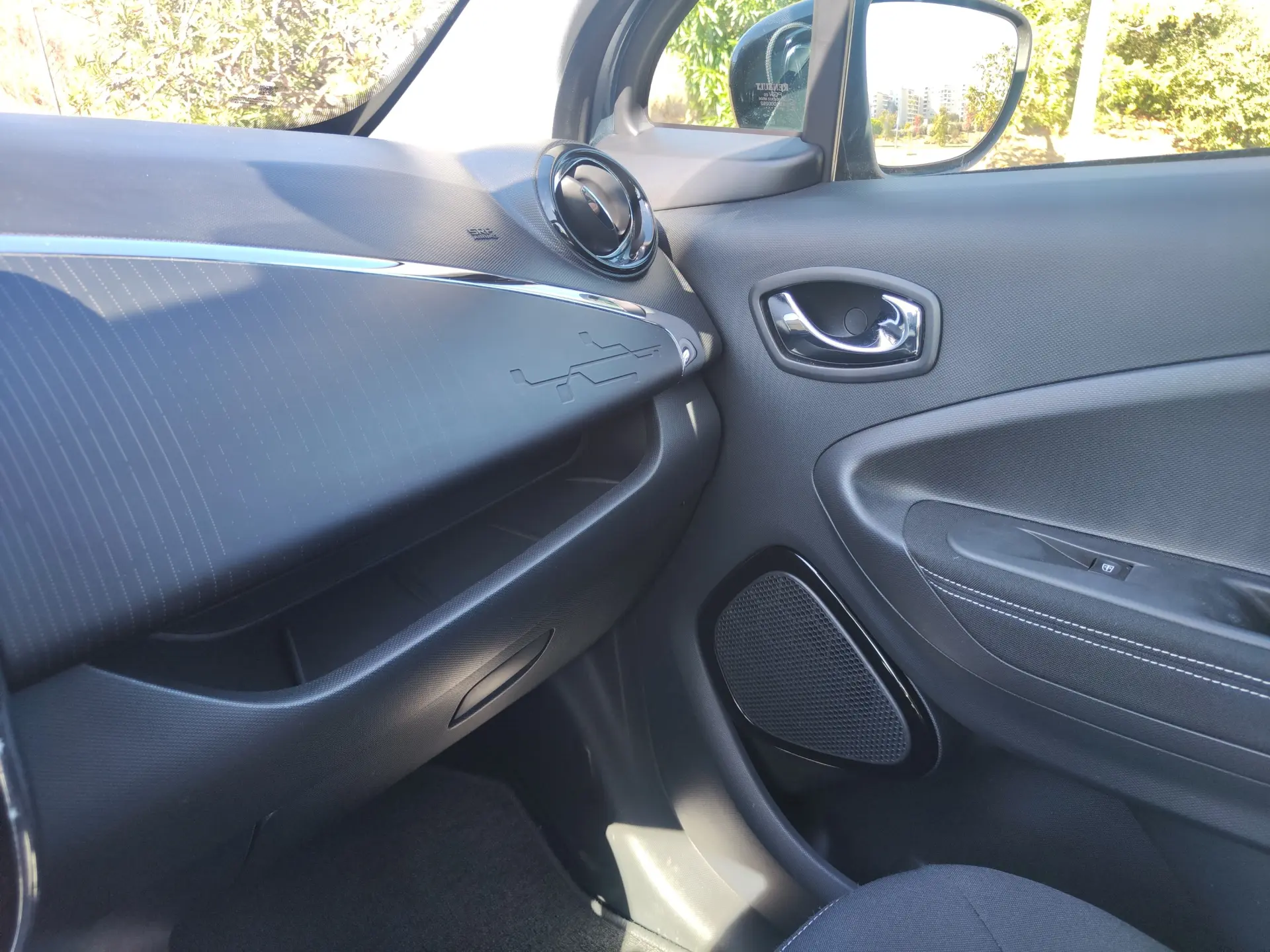 Renault Zoe (c/ Bateria) Limited 40 24