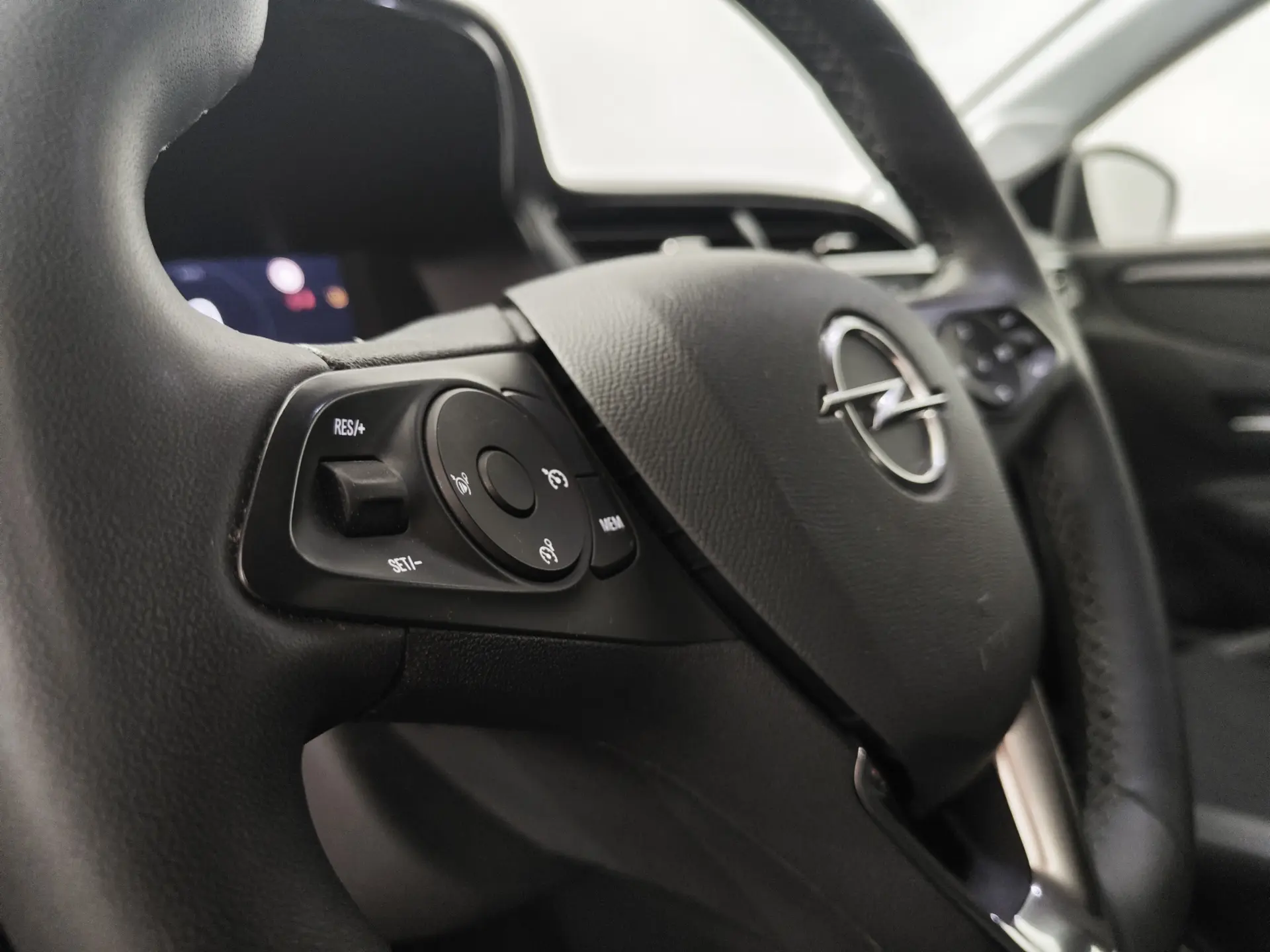 Opel Corsa-e 50 kWh 11