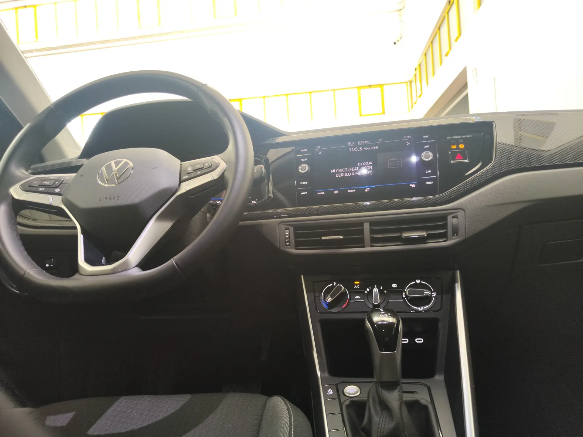 Volkswagen Taigo 1.0 TSI Urban DSG 11