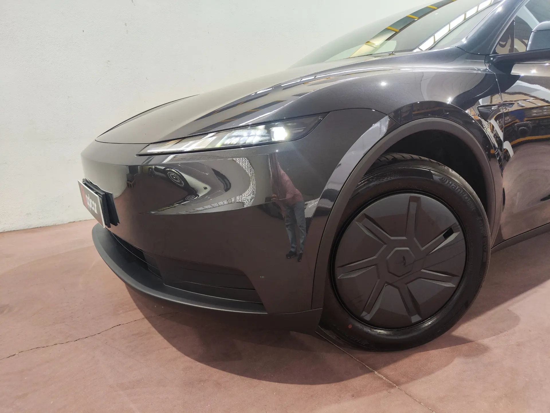 Tesla Model Y Tração Traseira 4