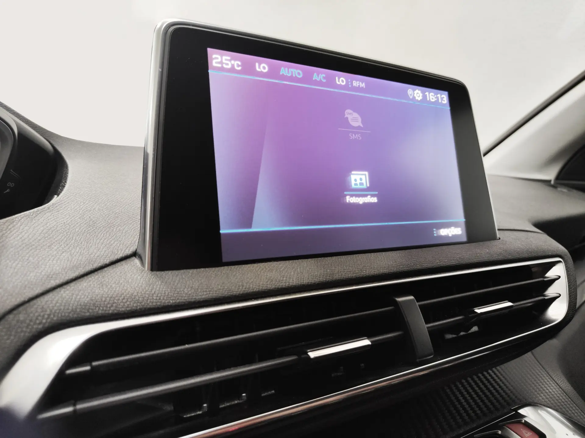 Peugeot 3008 1.5 BlueHDi Active 16