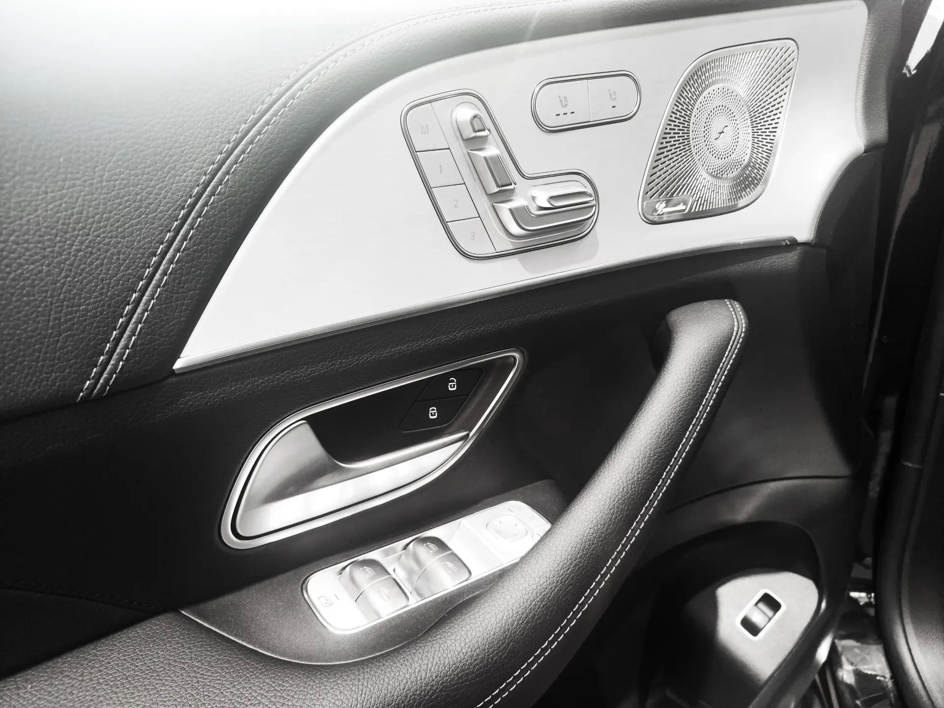 Mercedes-Benz GLE 350 de 4Matic 11