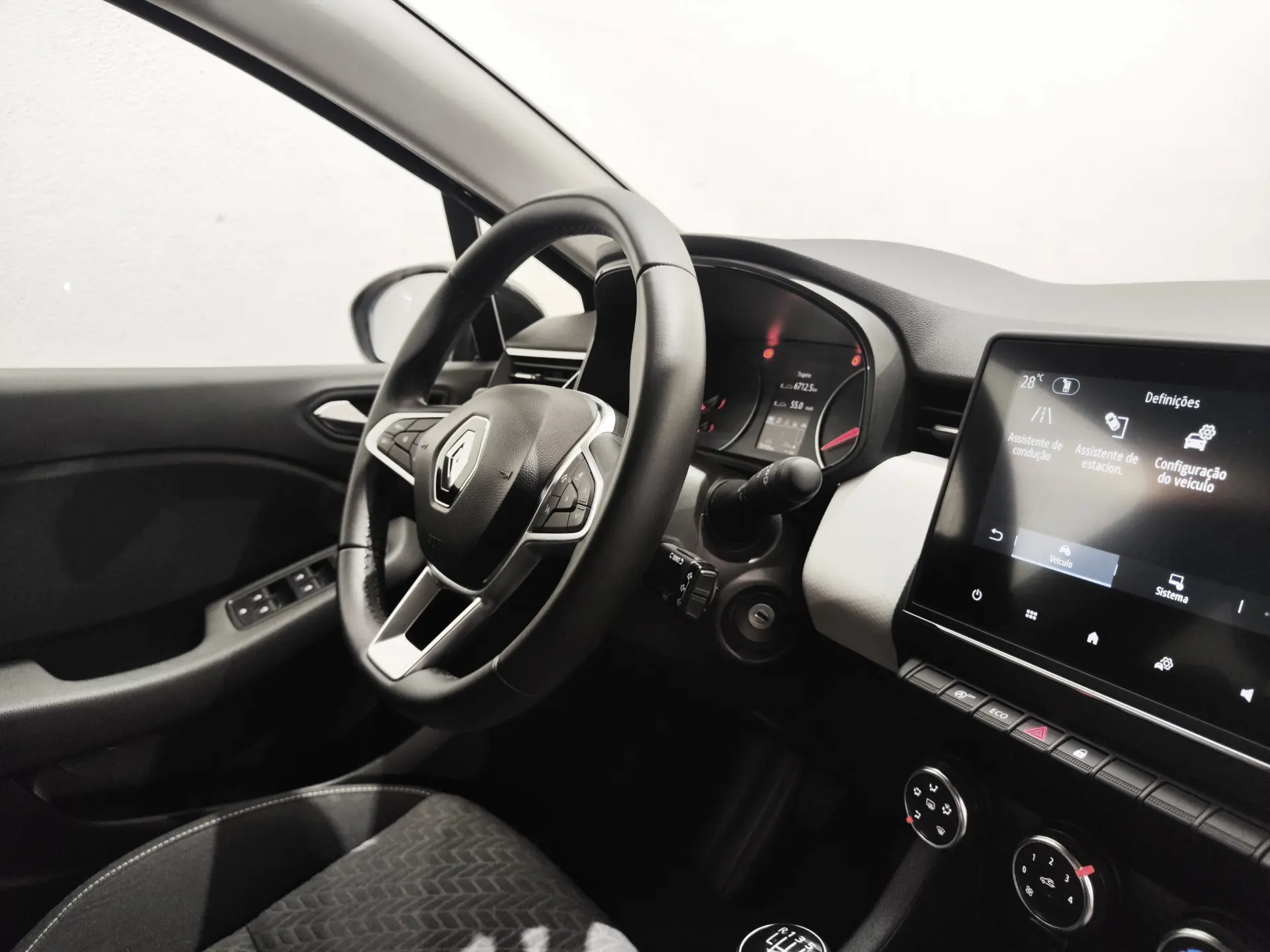 Renault Clio 1.0 TCe Limited 4