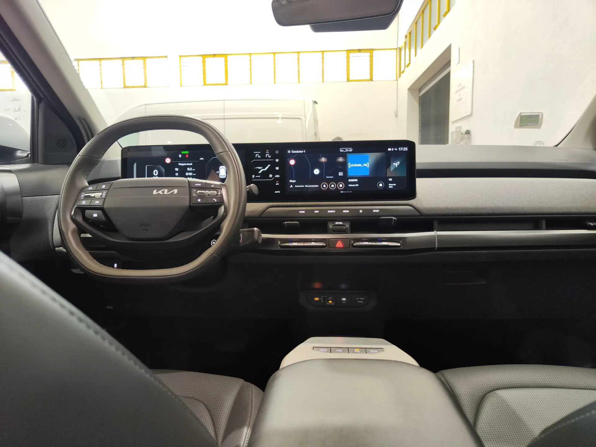 Kia EV3 81.4 kWh Tech 17