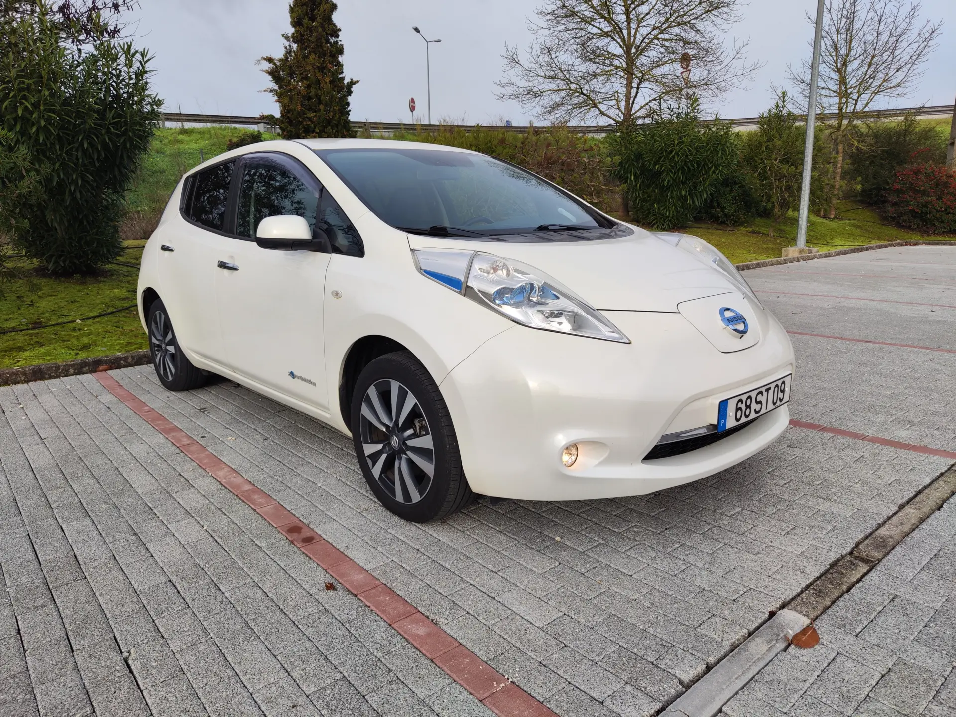 Nissan Leaf Acenta 30 kWh 3