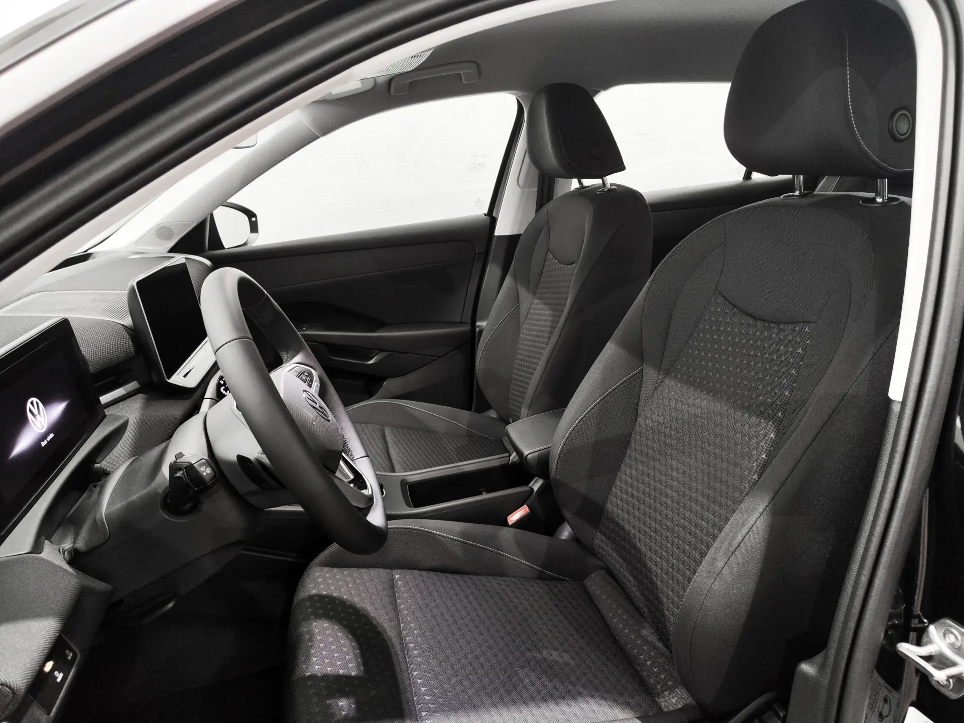 Volkswagen T-Roc 1.5 eTSI Trend DSG 12