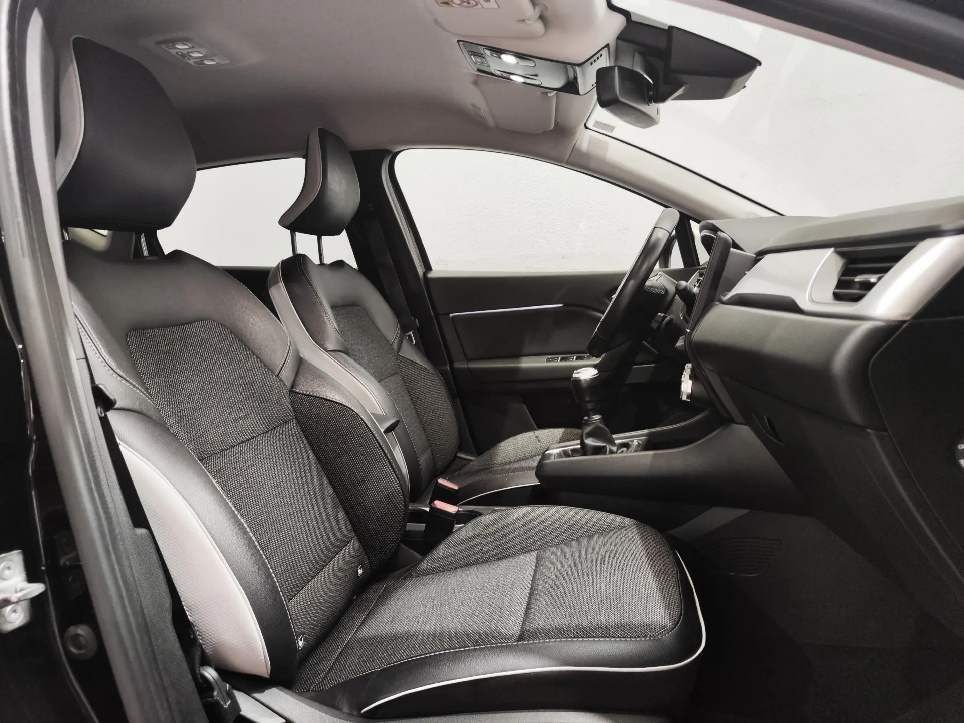 Renault Captur 1.0 TCe Techno 6