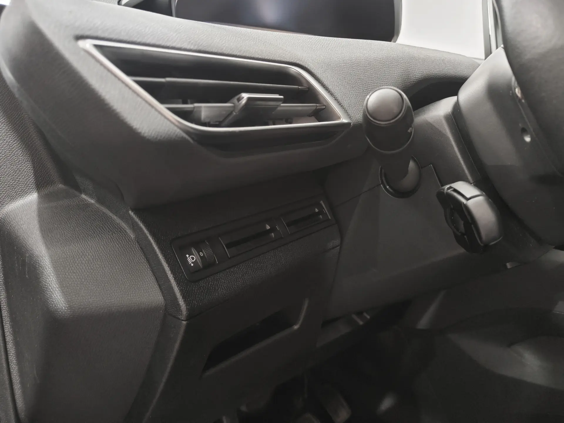 Peugeot 3008 1.5 BlueHDi Active 8