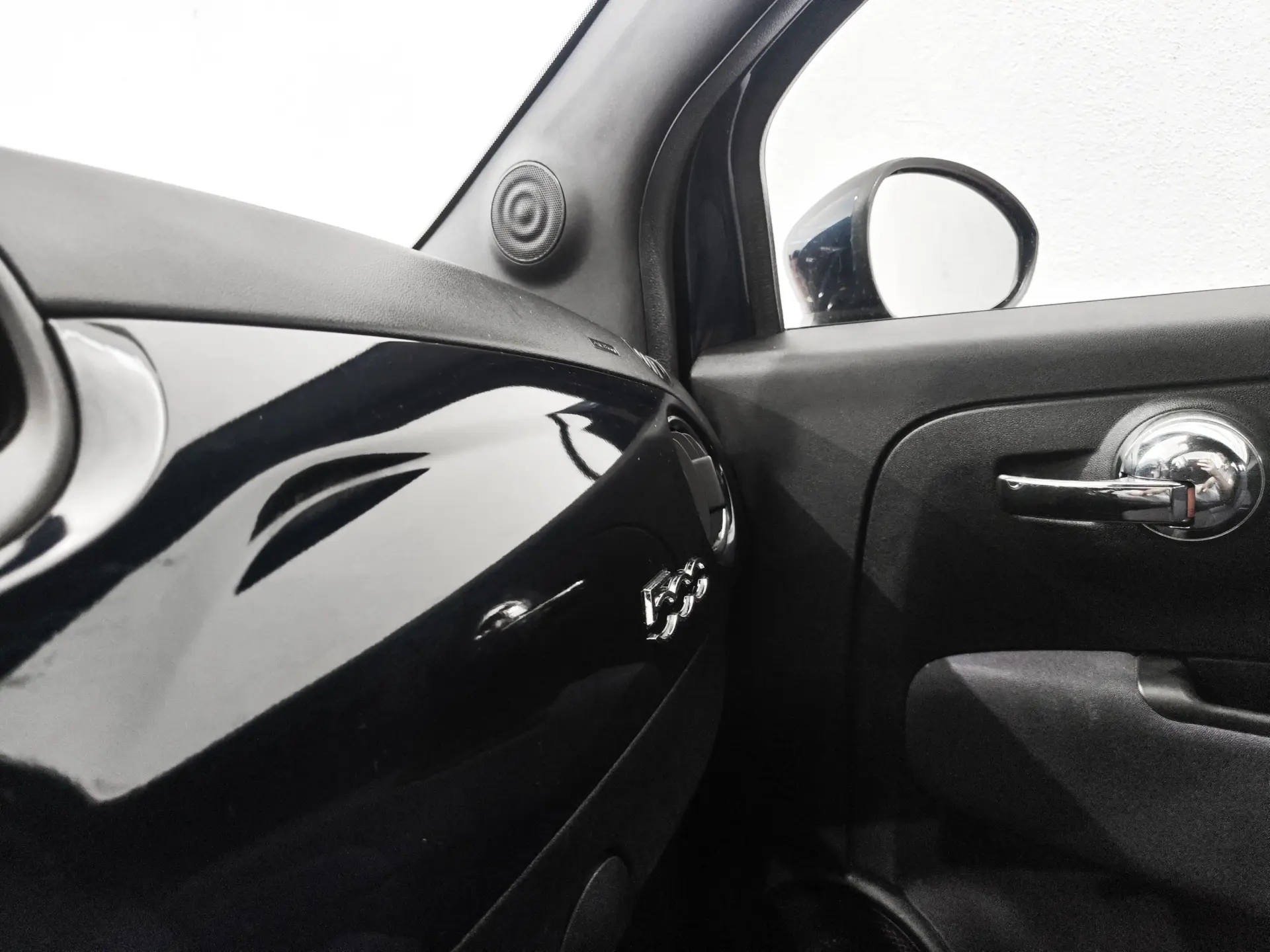 Fiat 500 1.0 Hybrid 23
