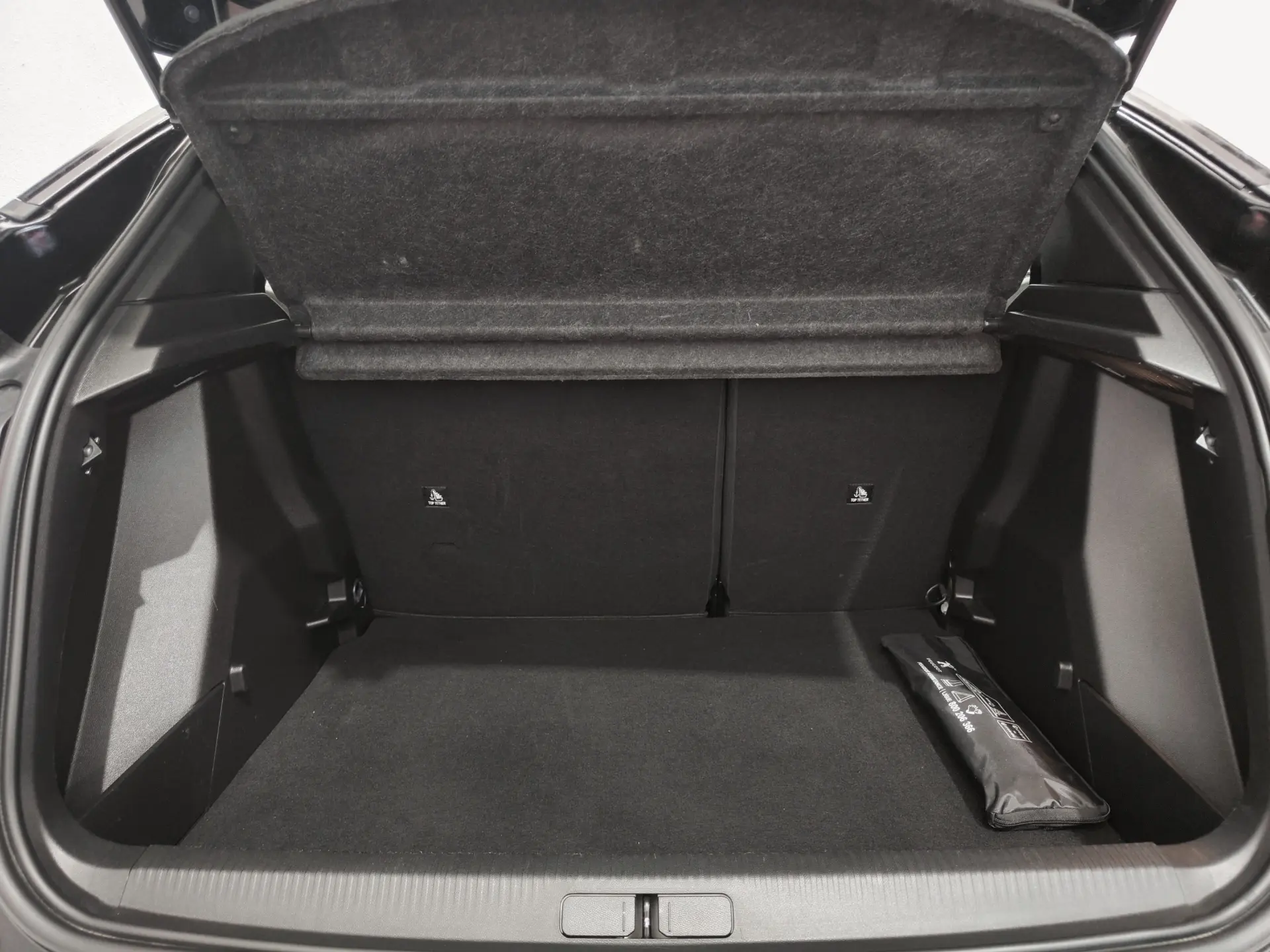 Peugeot 2008 1.2 PureTech Style 25