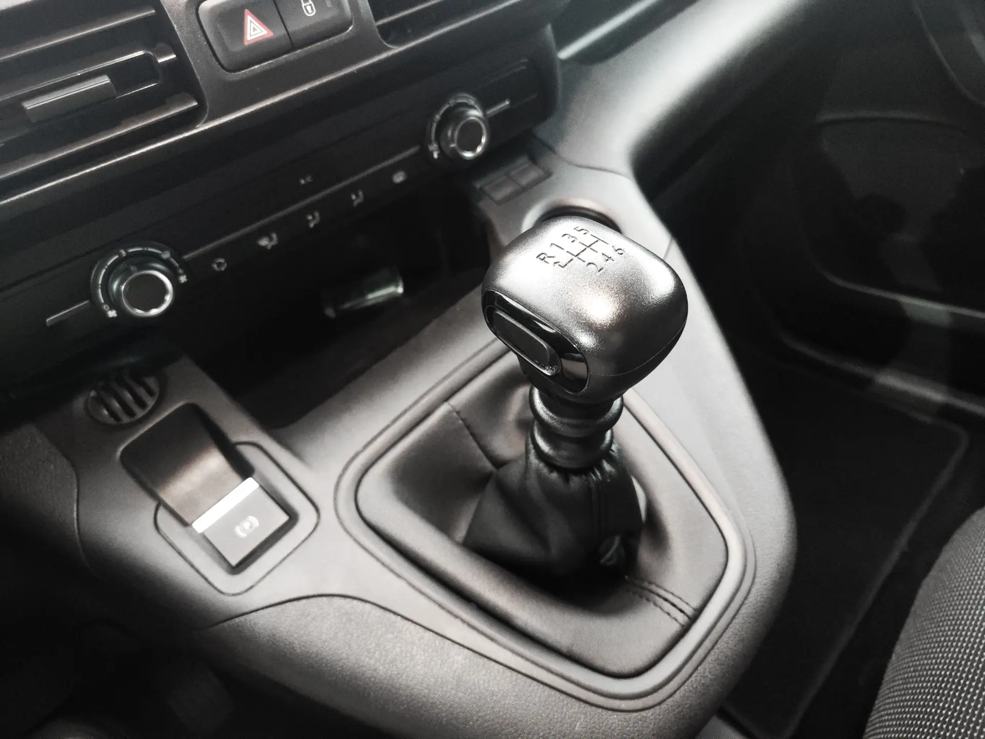 Fiat Doblo 1.5 BlueHDi Maxi 12