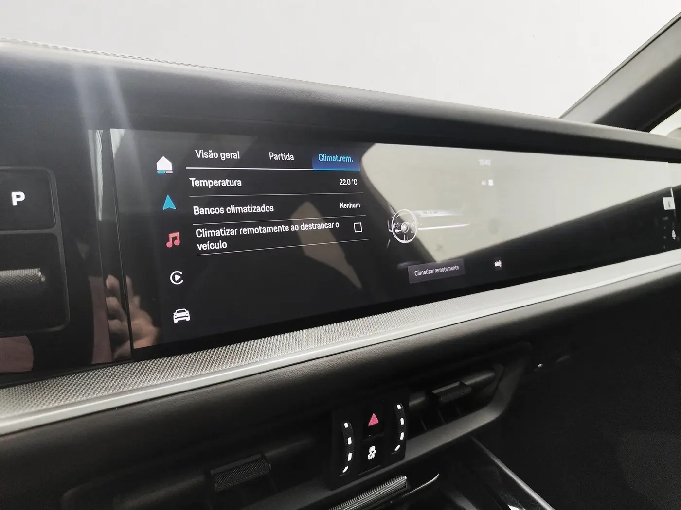 Porsche Cayenne Coupé E-Hybrid 29
