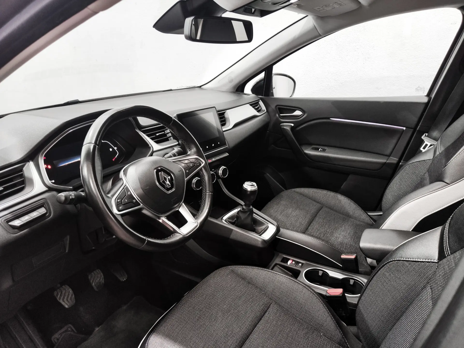 Renault Captur 1.0 TCe Techno 6