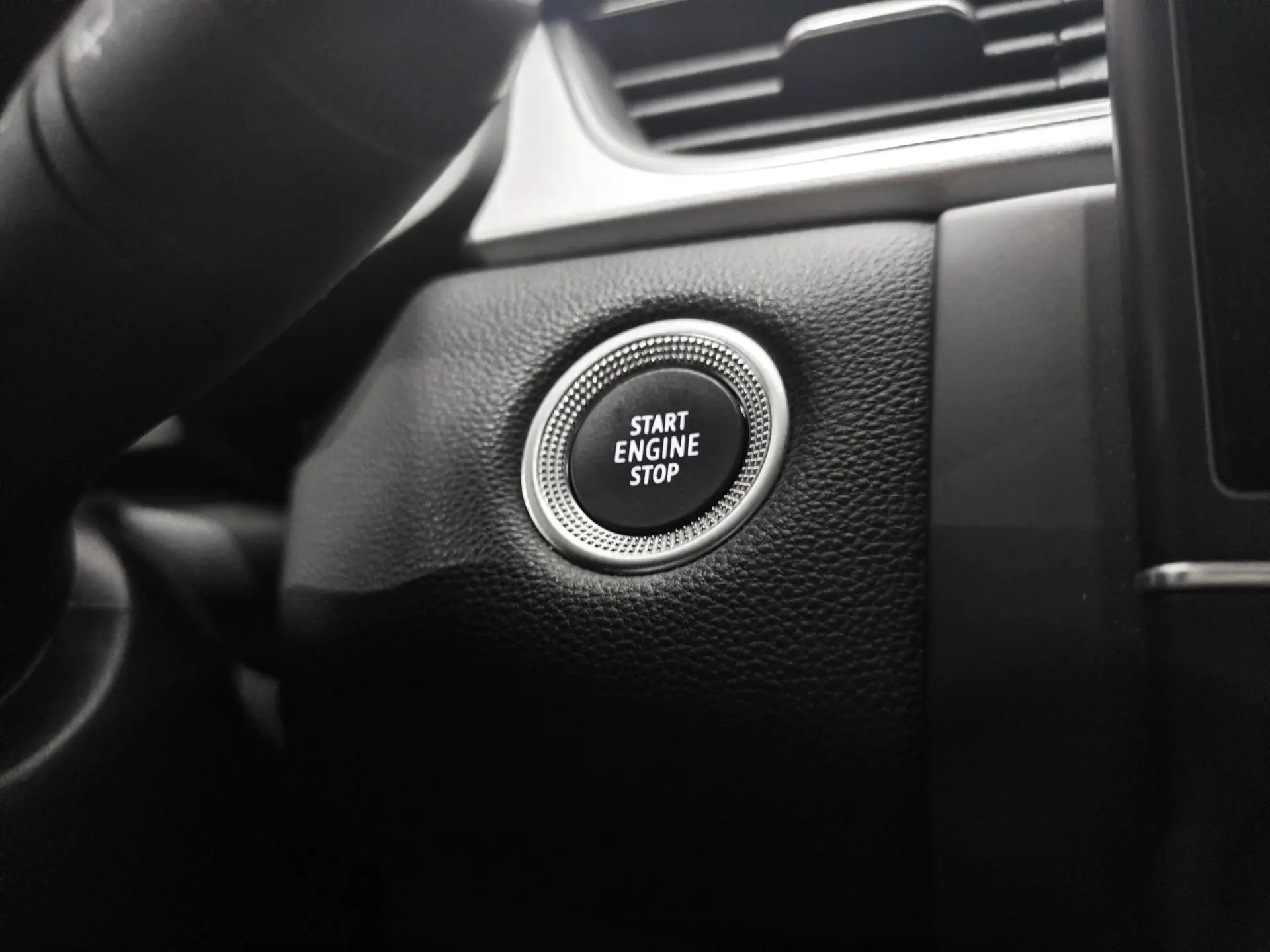Renault Captur 1.0 TCe Techno 17