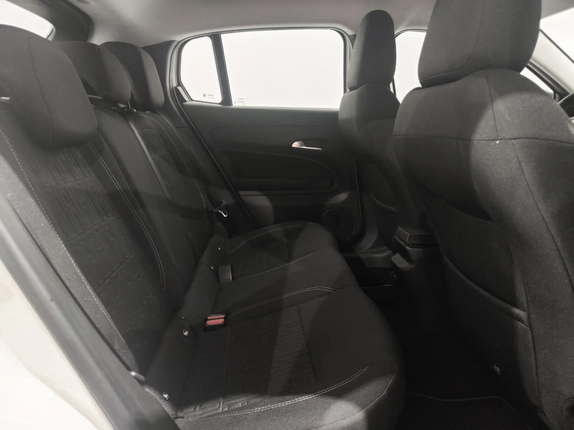Fiat 600e 54 kWh (RED) 32
