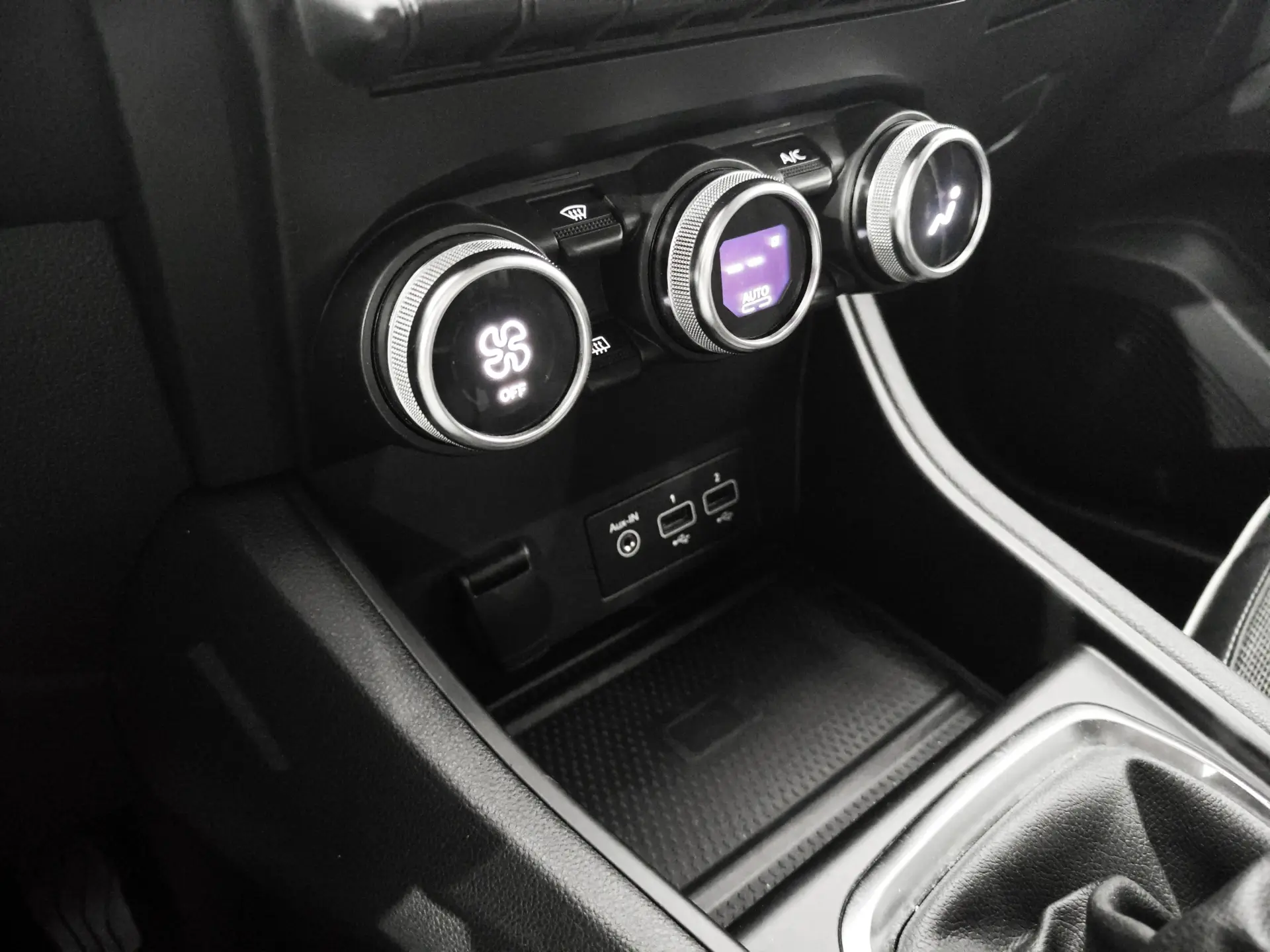 Renault Captur 1.0 TCe Techno 14