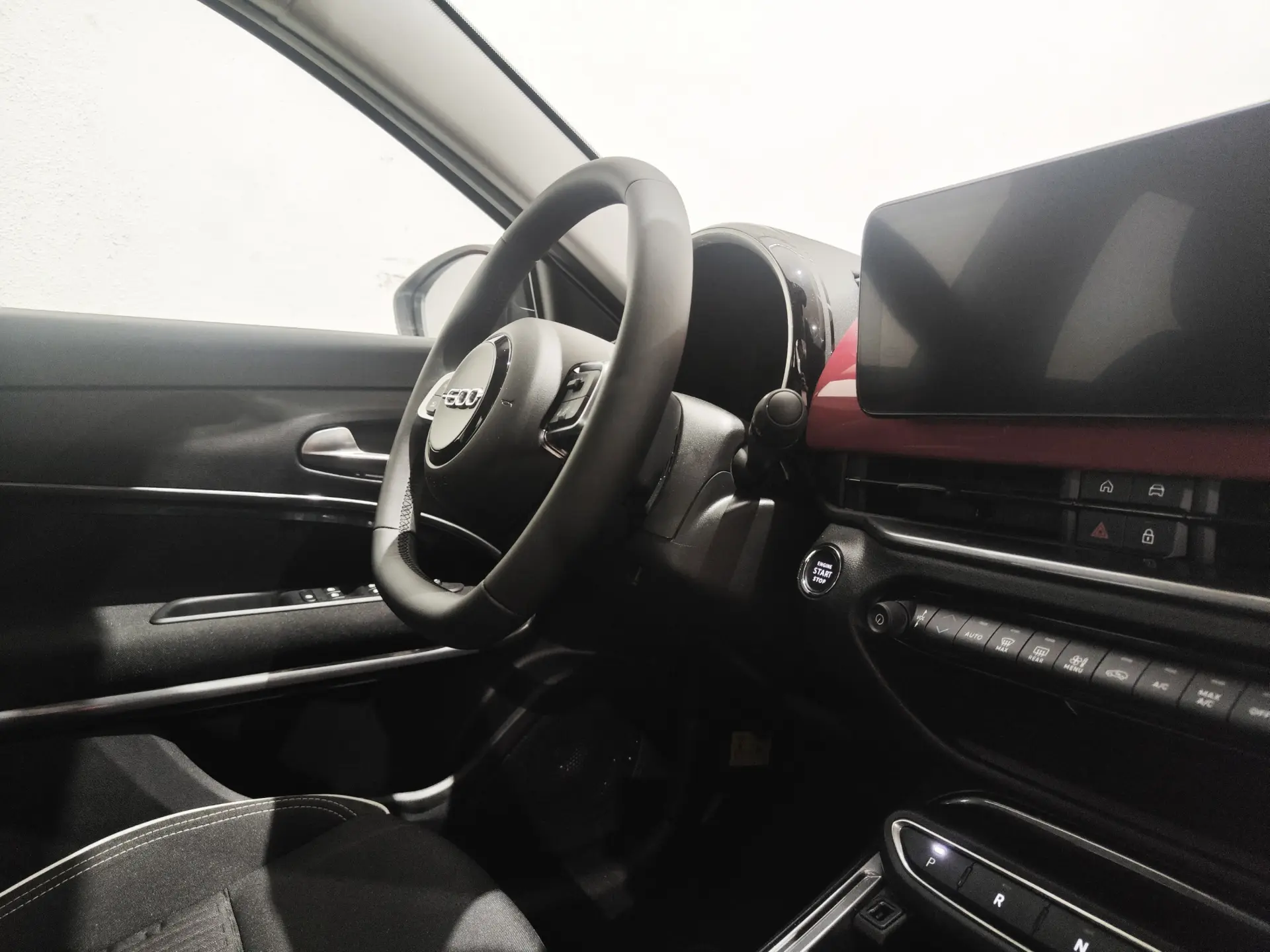 Fiat 600e 54 kWh (RED) 33