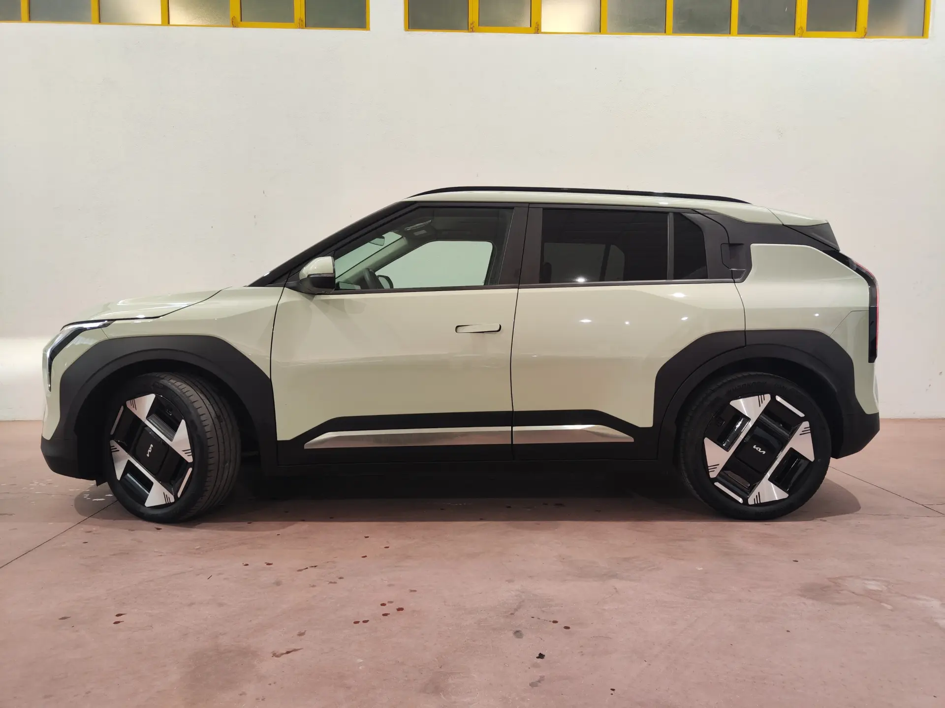 Kia EV3 81.4 kWh Tech 5
