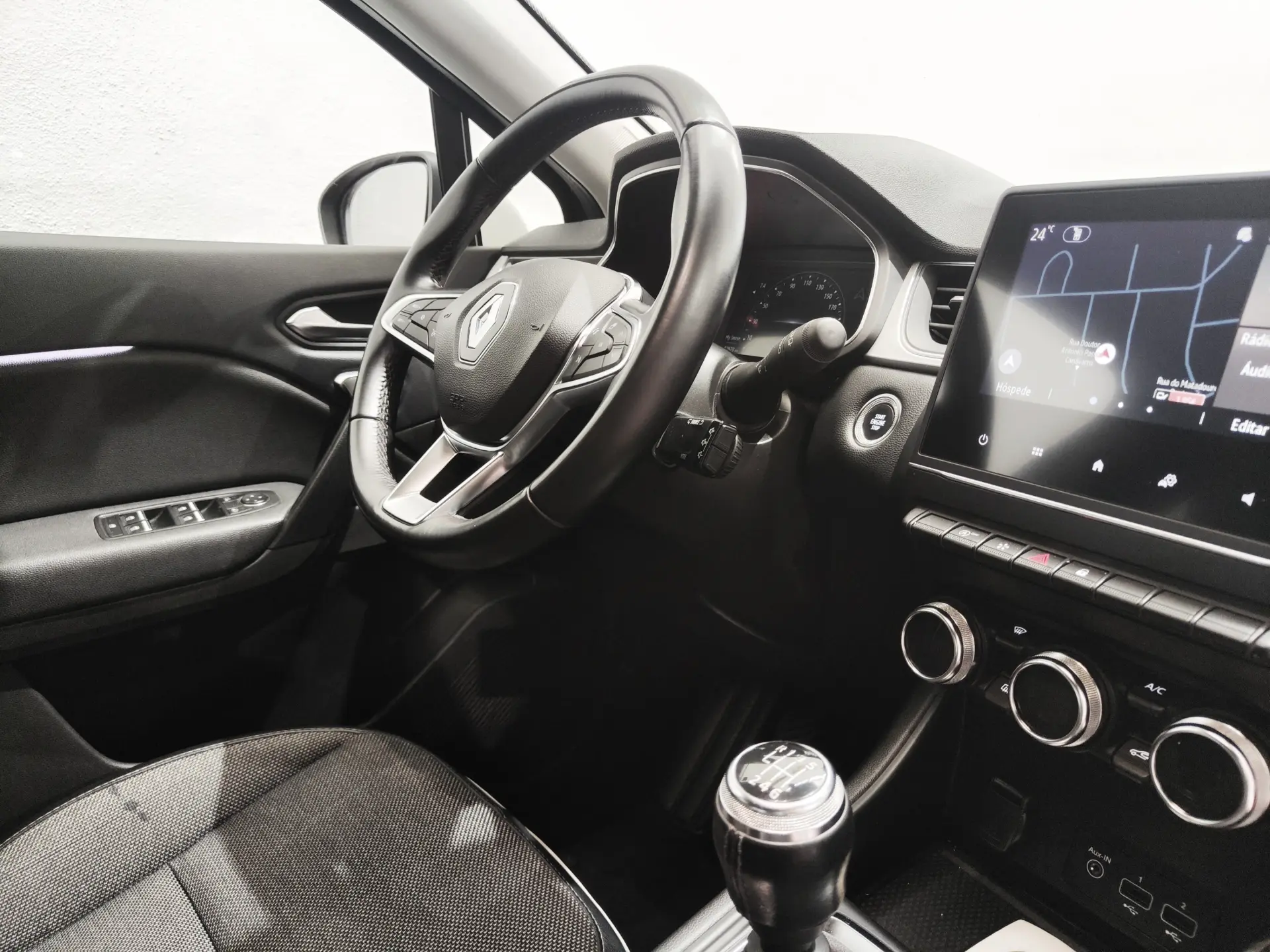 Renault Captur 1.0 TCe Techno 5