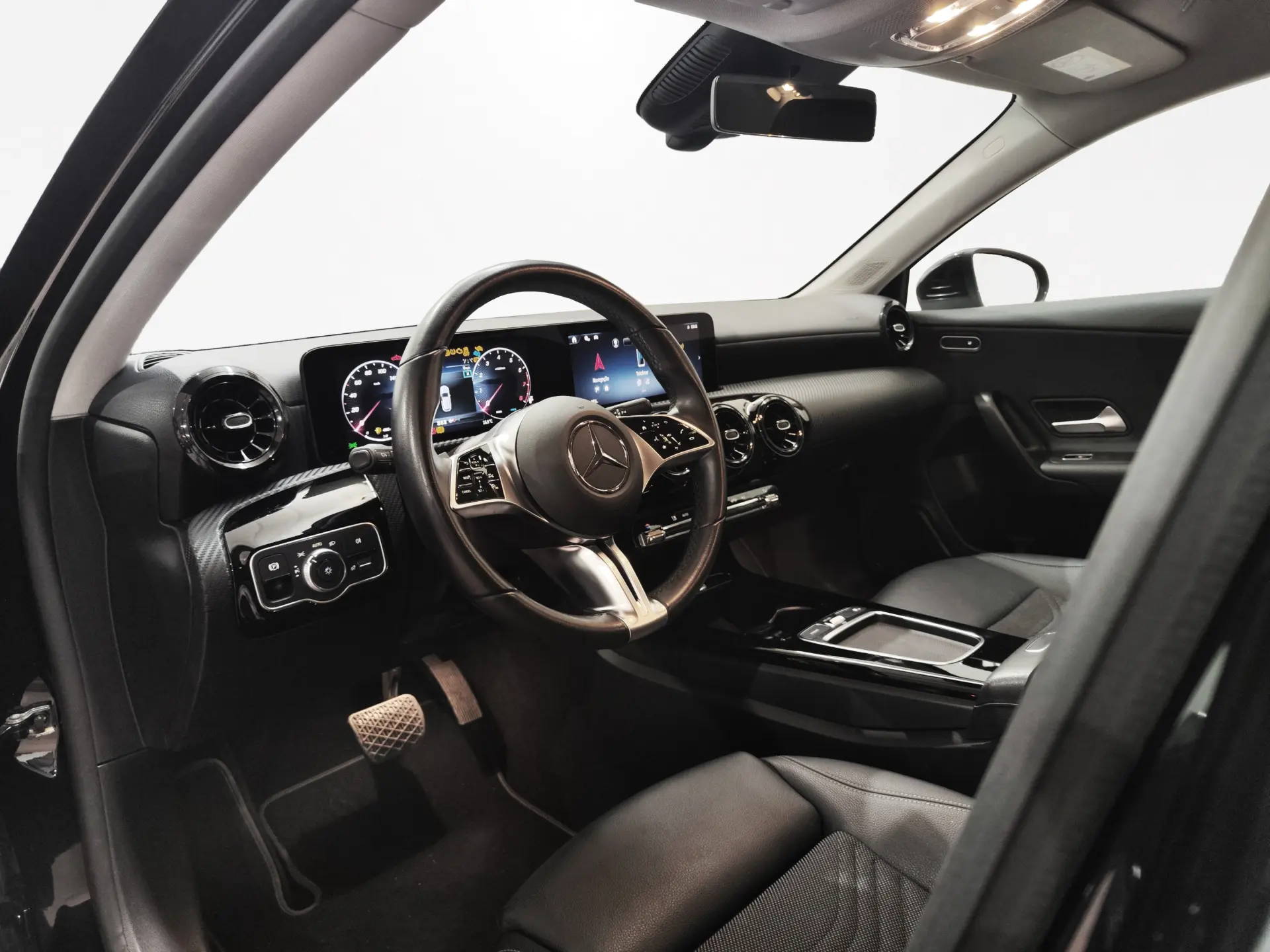 Mercedes-Benz A 200 Standard 14