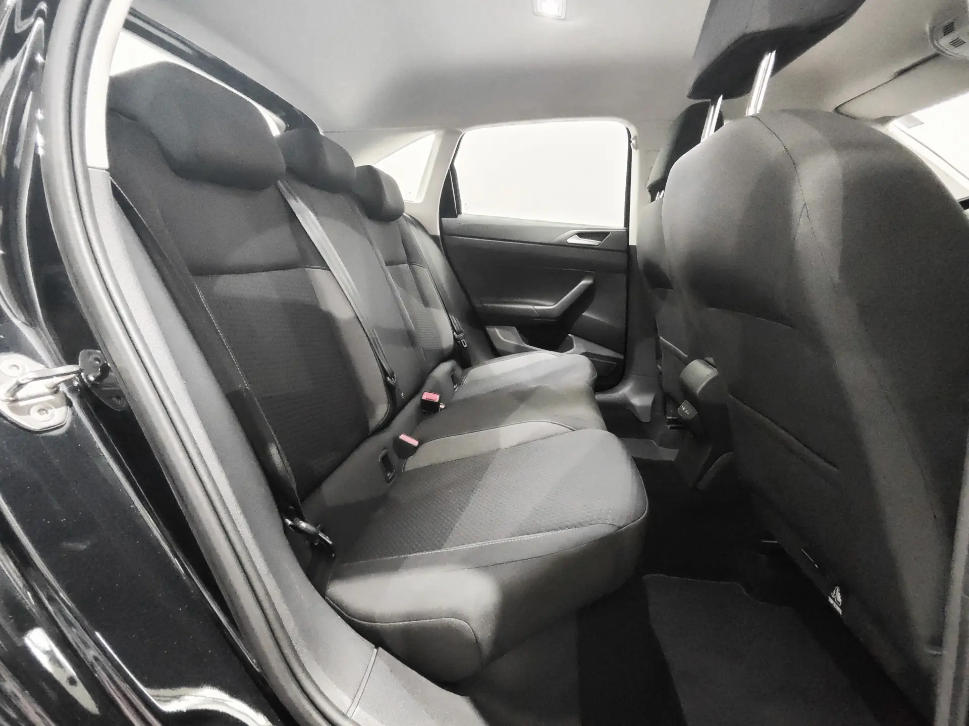 Volkswagen Taigo 1.0 TSI Life 19