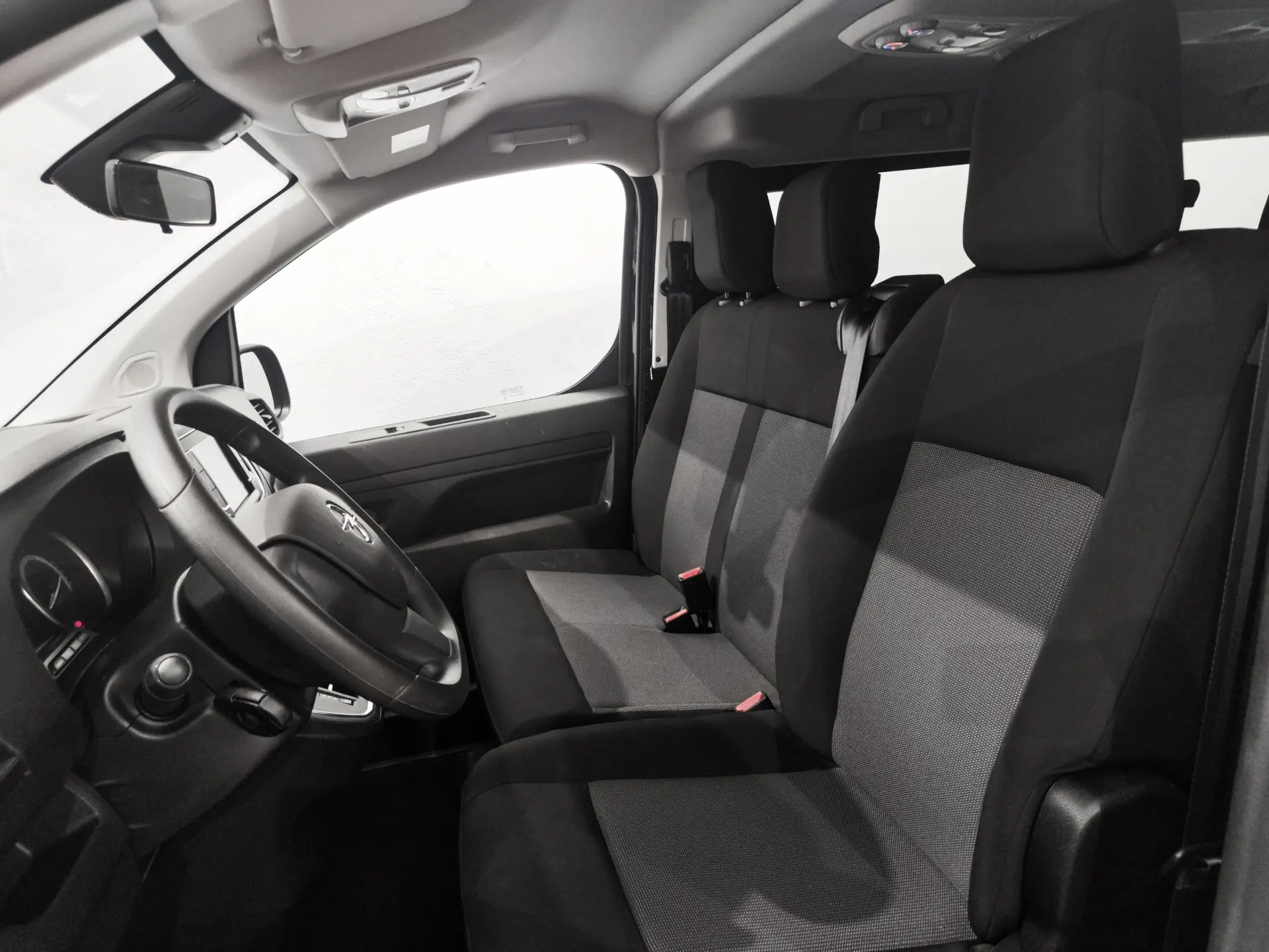 Opel Vivaro-e 75 kWh L2H1 6