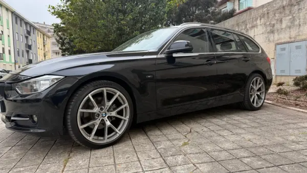 BMW 320 d Auto Line Sport 21