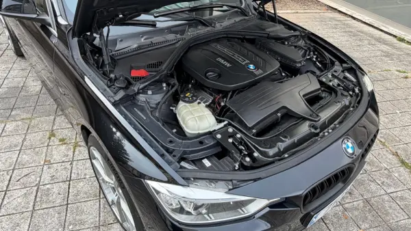 BMW 320 d Auto Line Sport 13